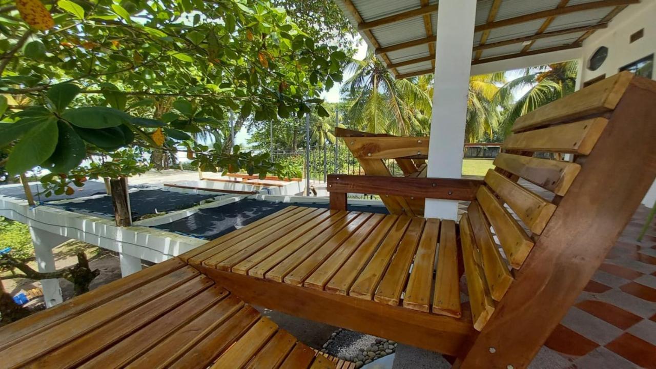 Hotel Pura Natura Beachfront Tortuguero Exteriör bild