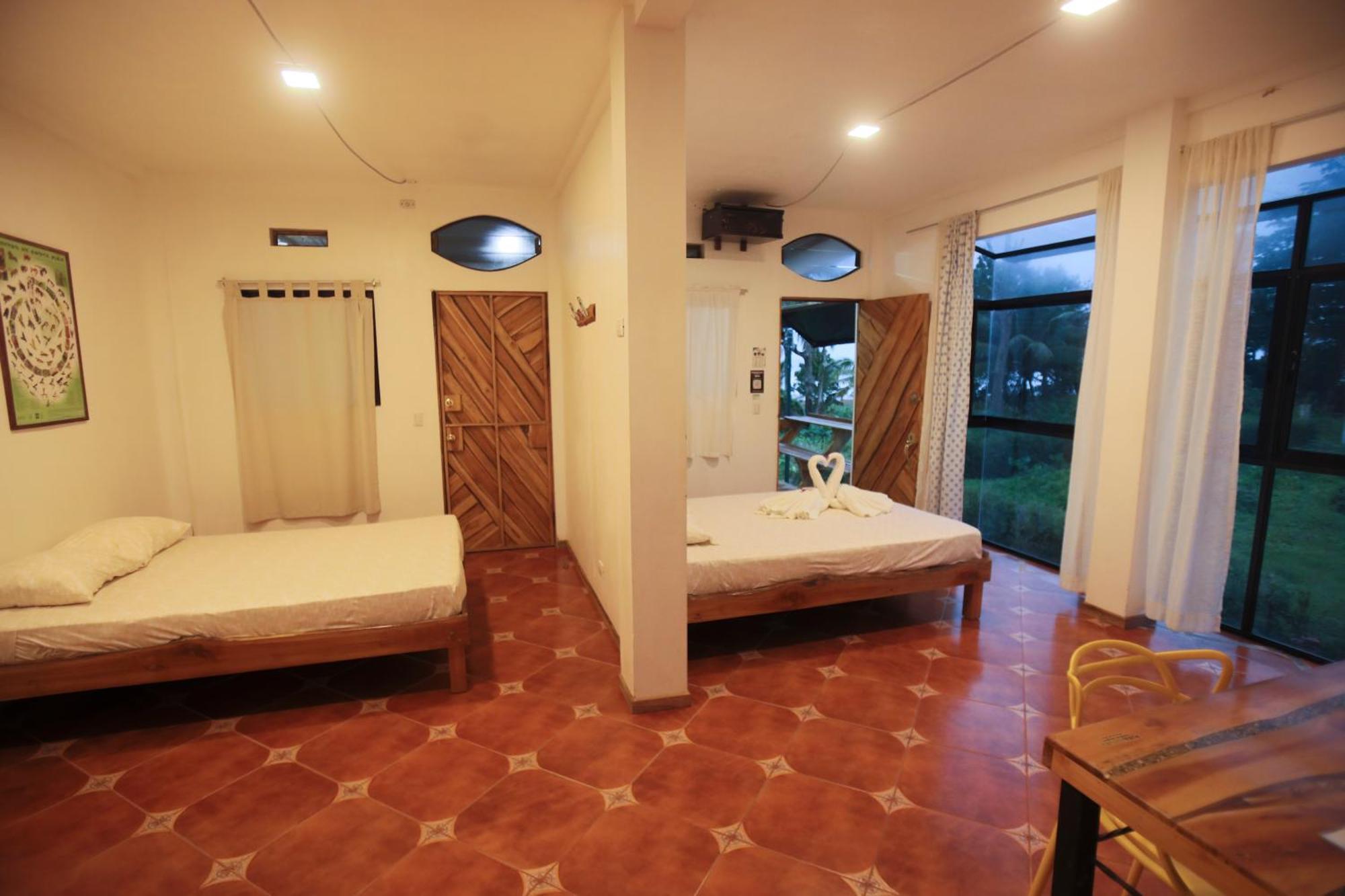 Hotel Pura Natura Beachfront Tortuguero Exteriör bild